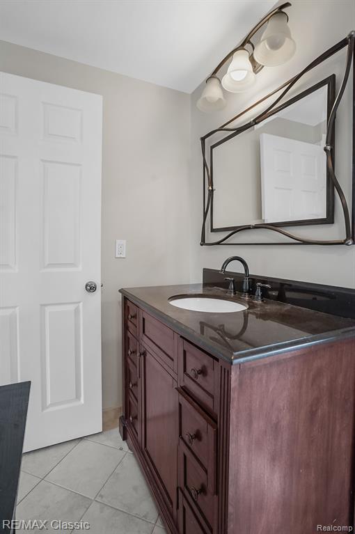 19580 CRYSTAL LAKE Drive, Northville, MI 48167 — Photo 21