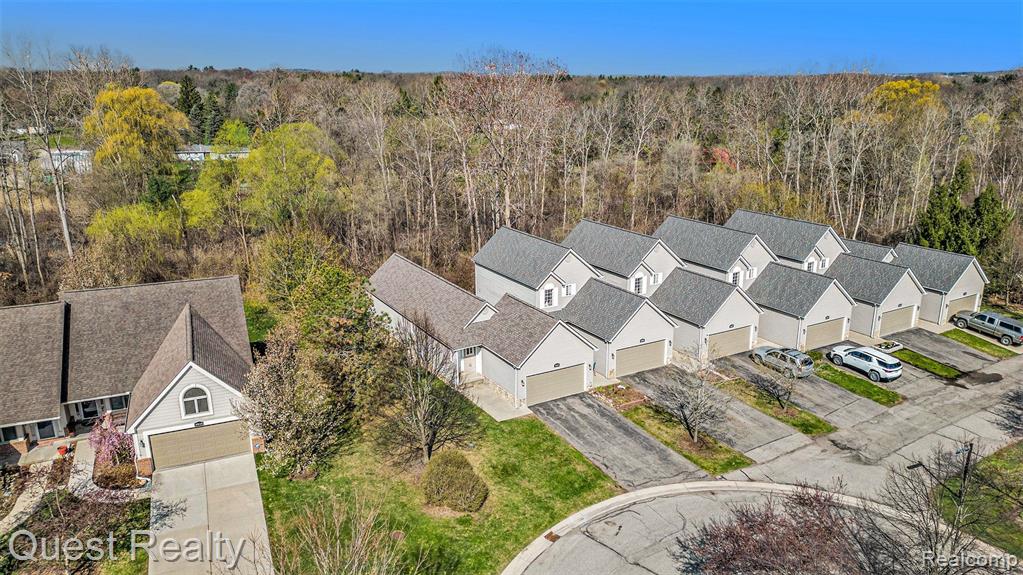 4655 CHRISTOPHER PINES Drive, Clarkston, MI — Photo 25