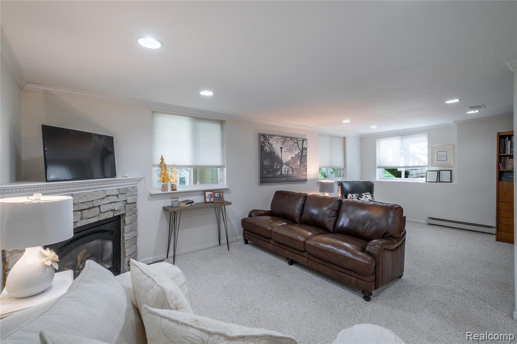 1245 Portsmouth Drive, Howell, MI 48843 — Photo 24