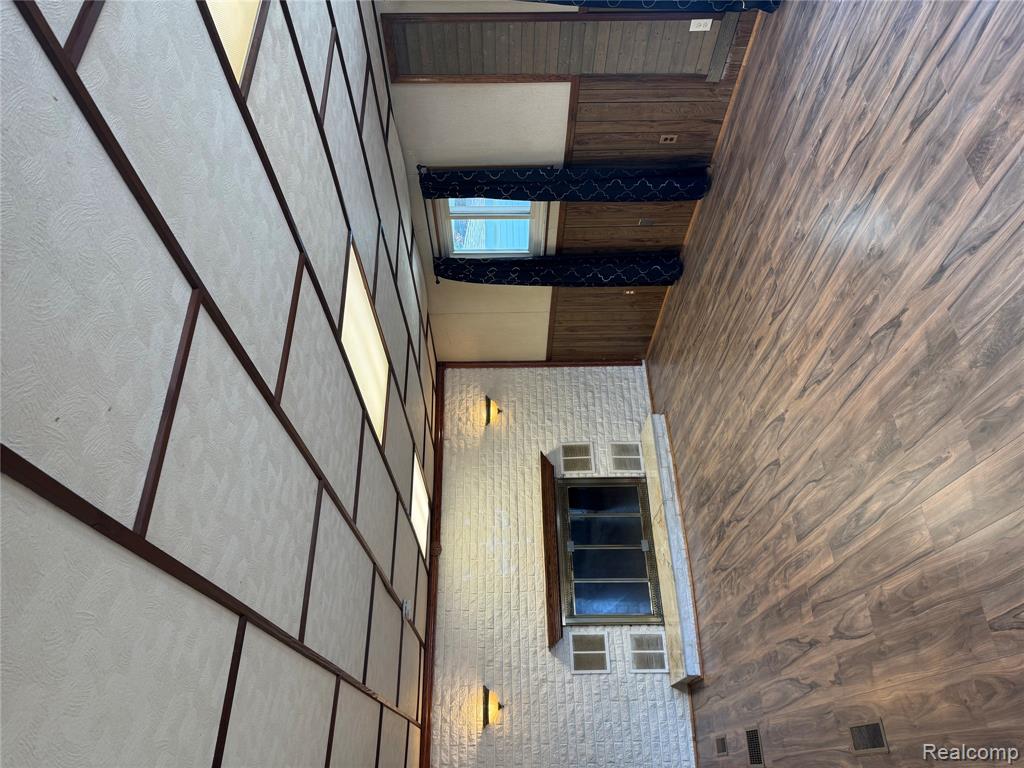 31263 Hayes Road, Warren, MI 48088 — Photo 13