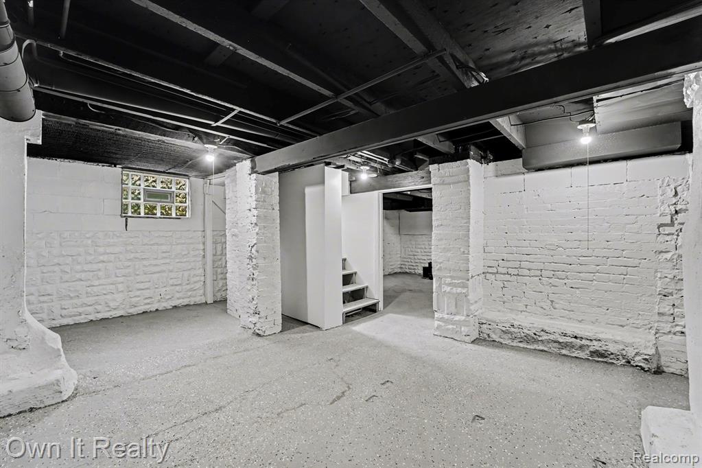 168 Kerby Road, Grosse Pointe Farms, MI 48236 — Photo 25