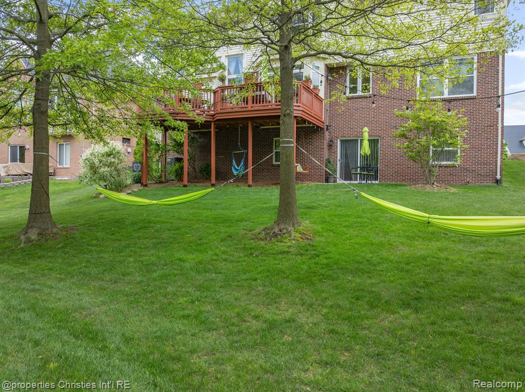 17070 CARRIAGE Way, Northville, MI 48168 — Photo 39