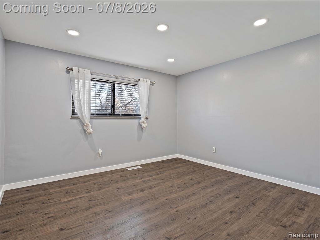 828 E 2nd Street, Royal Oak, MI 48067 — Photo 12
