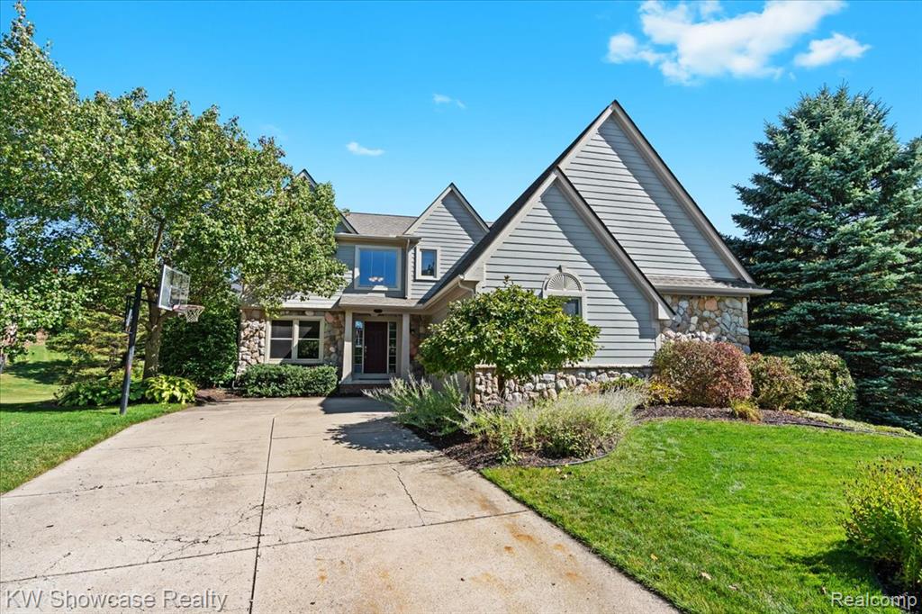 44847 Larkspur, Novi, MI 48377 — Photo 3