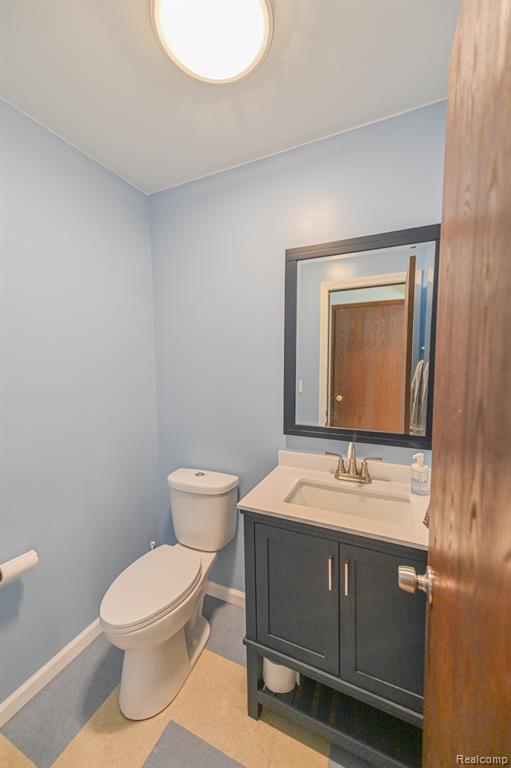 611 Ten Point Drive, Rochester Hills, MI 48309 — Photo 13