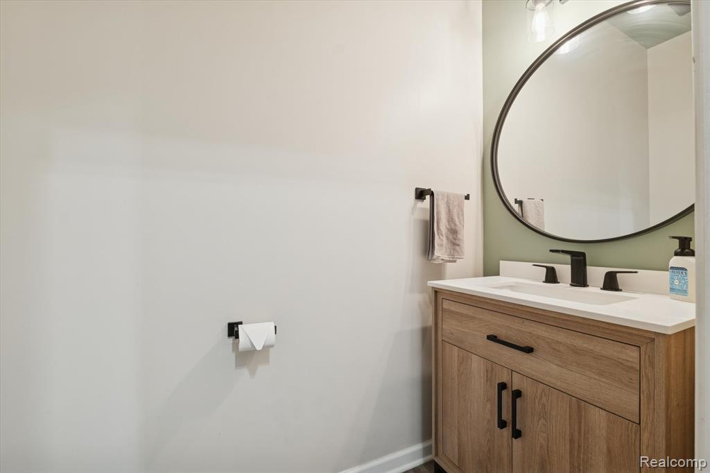48138 Manhattan Drive, Macomb, MI 48042 — Photo 19