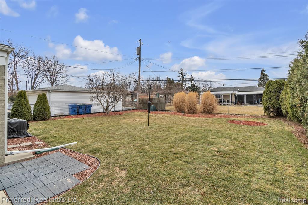5238 Busch Avenue, Warren, MI 48091 — Photo 33