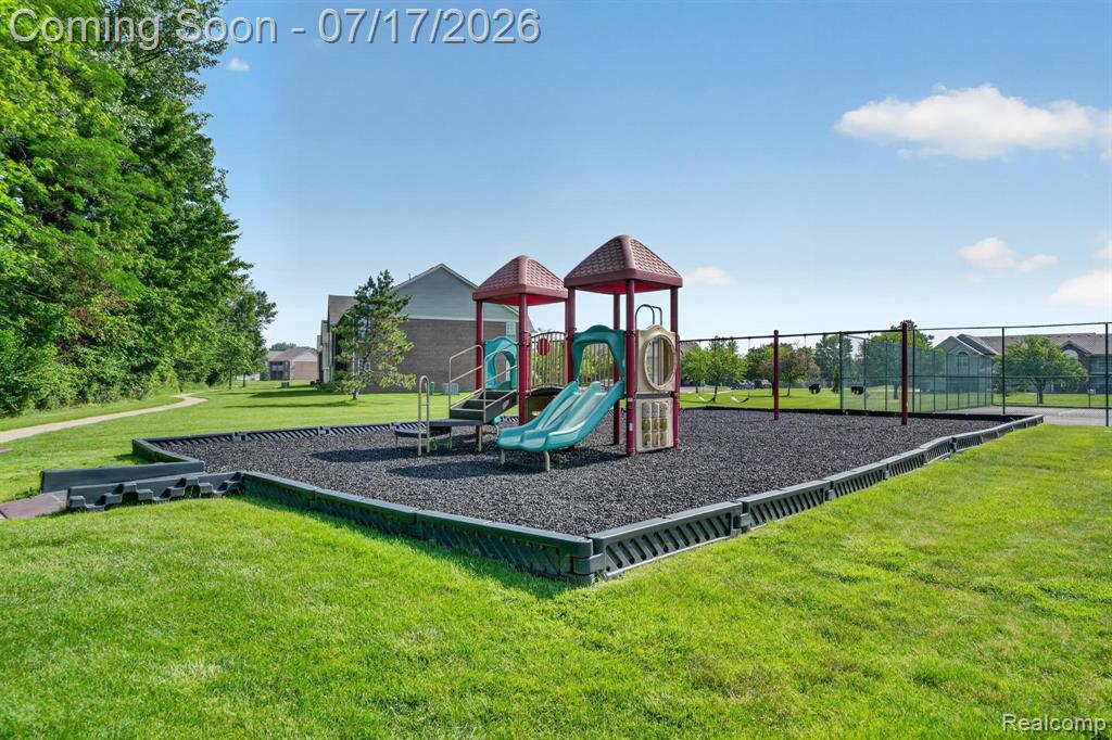 51844 Adler Park Drive E, New Baltimore, MI — Photo 36