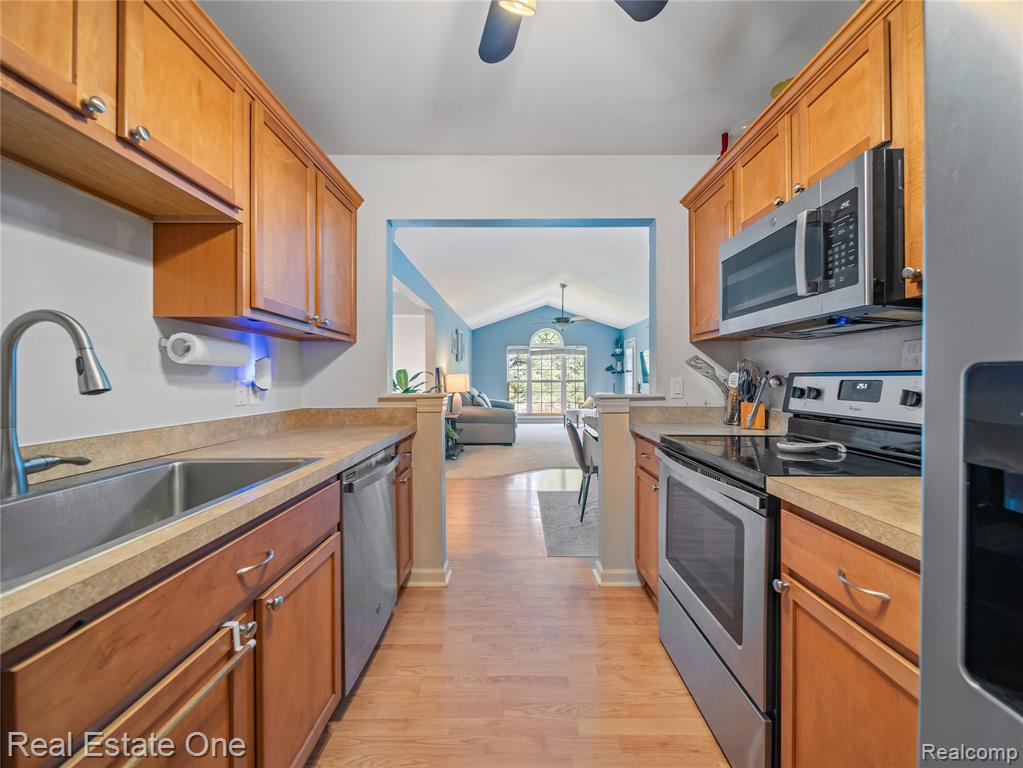 4259 Deeside Drive, Brighton, MI 48116 — Photo 9