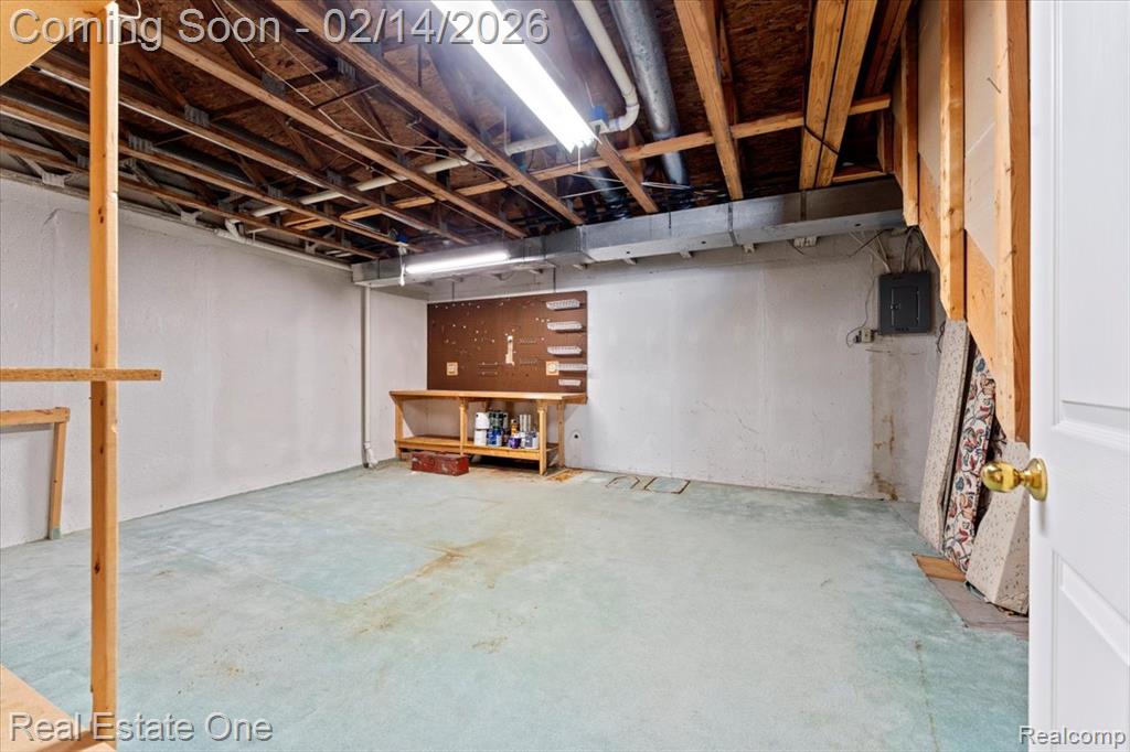 9883 Hawthorne Glen Drive, Grosse Ile, MI 48138 — Photo 23