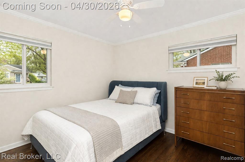 8410 Northfield Boulevard, Oak Park, MI 48237 — Photo 16