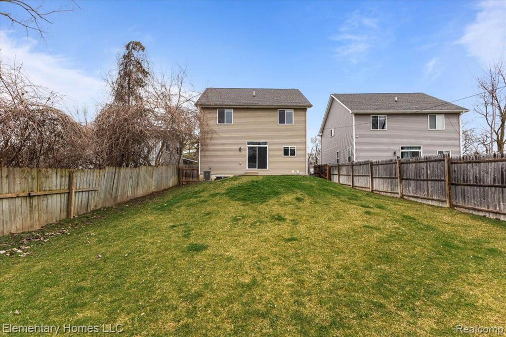 4003 Elmhurst Road, Waterford, MI 48328 — Photo 25