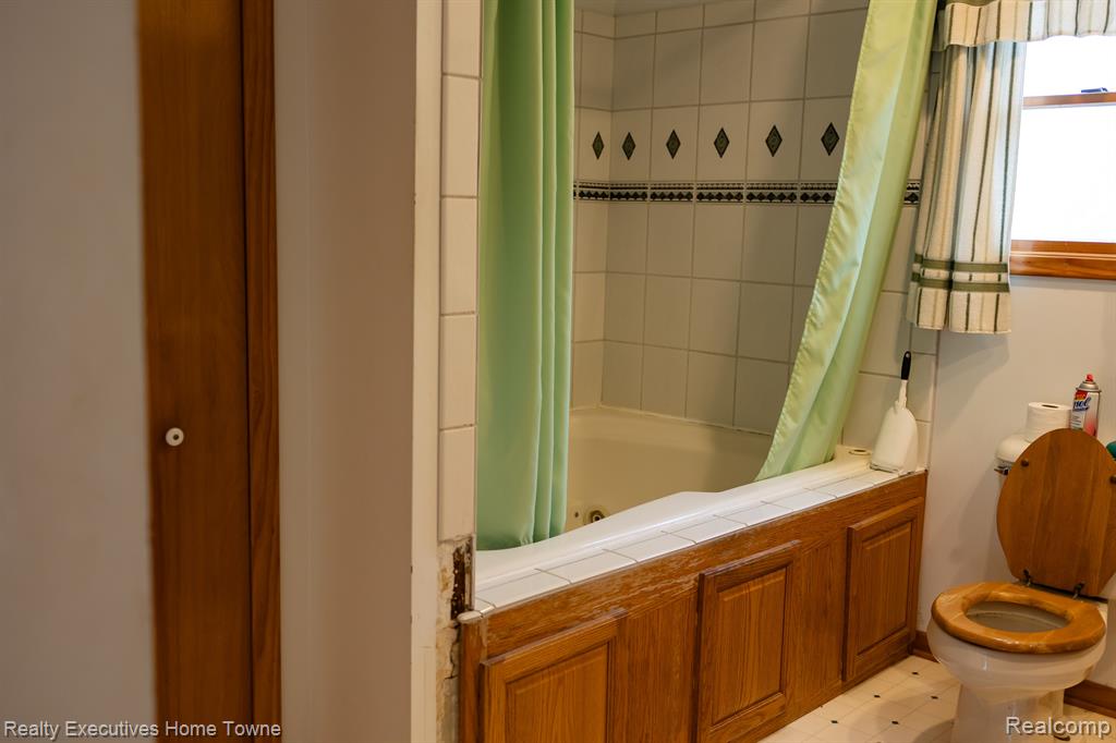 5237 TAFT Road, Clay, MI 48001 — Photo 10
