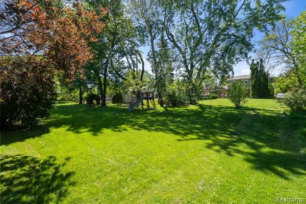 8363 Sherwood Drive, Grand Blanc, MI 48439 — Photo 47