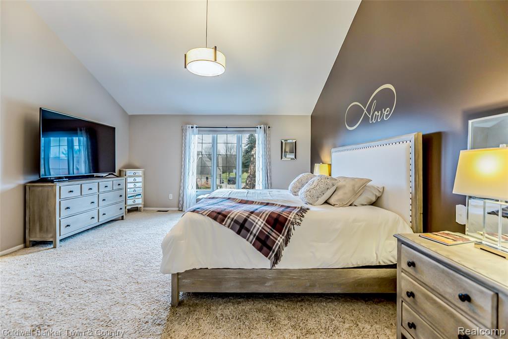 47740 Royal Pointe Drive, Canton, MI 48187 — Photo 27