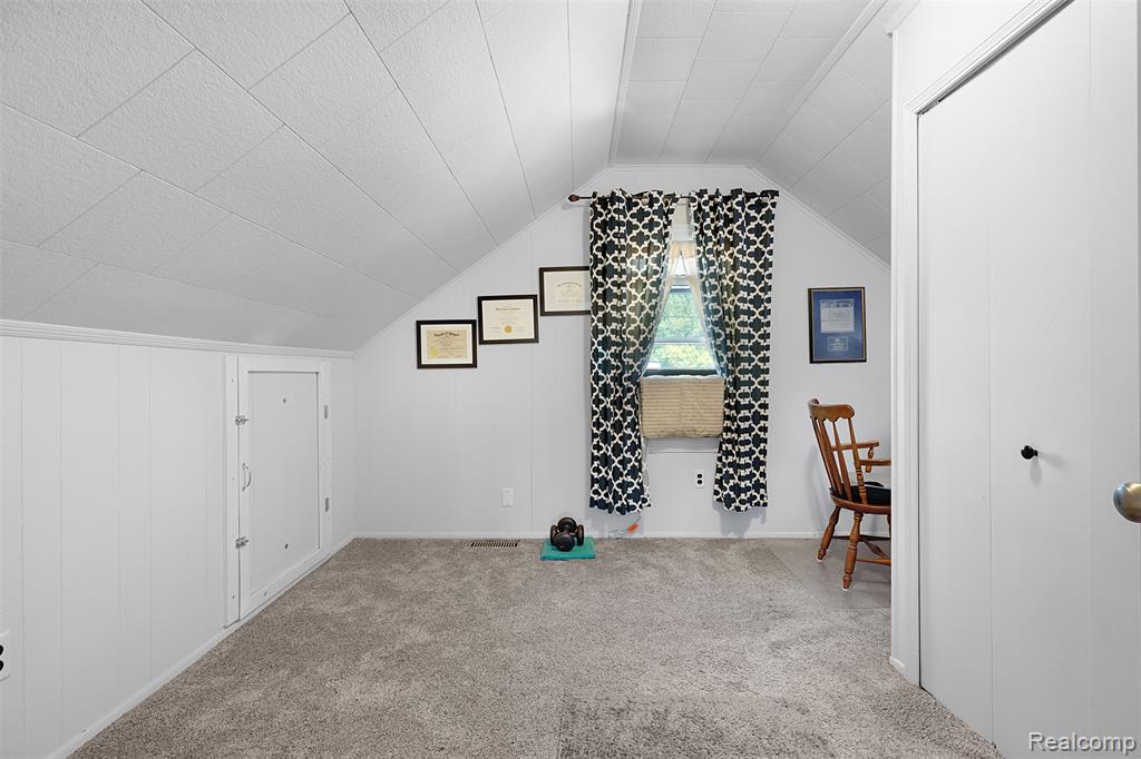 22827 Meridian Road, Grosse Ile, MI 48138 — Photo 42