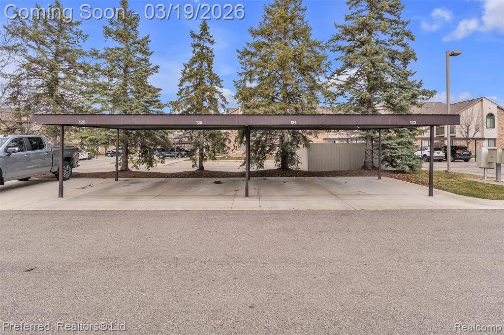 42751 Lilley Pointe Drive, Canton, MI 48187 — Photo 35