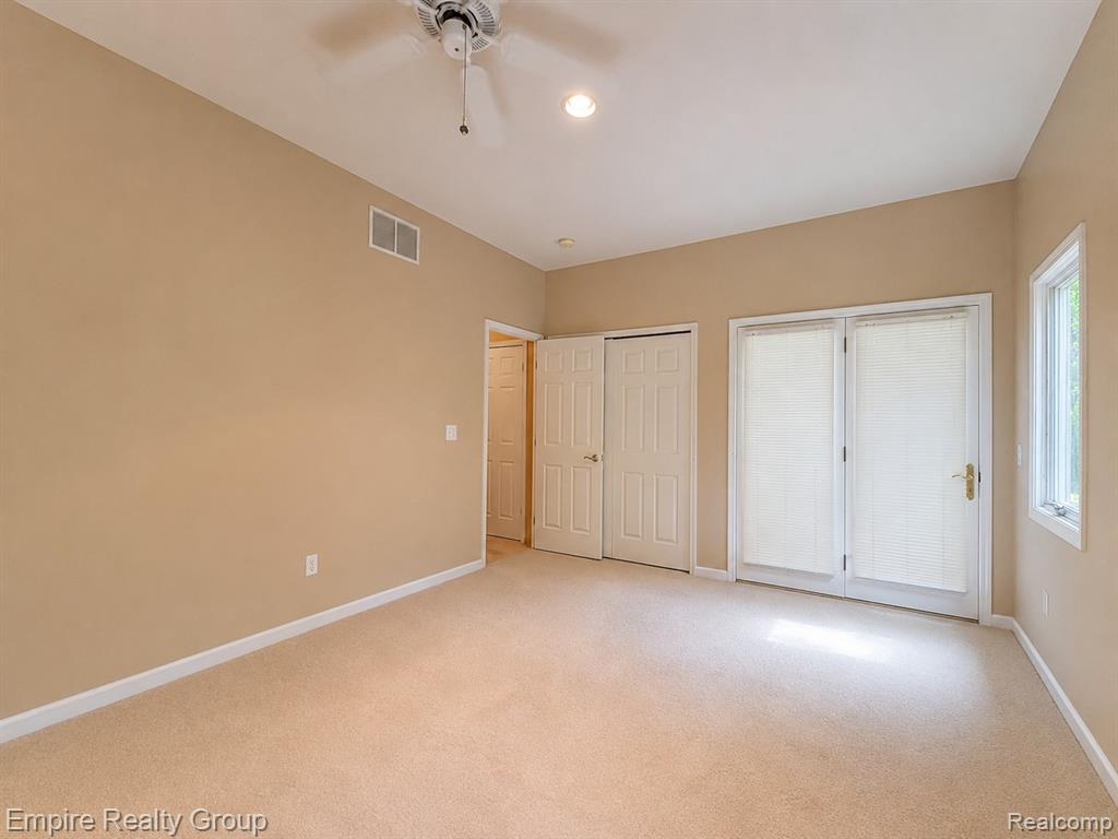 2111 Oak Terrace, Ortonville, MI 48462 — Photo 16