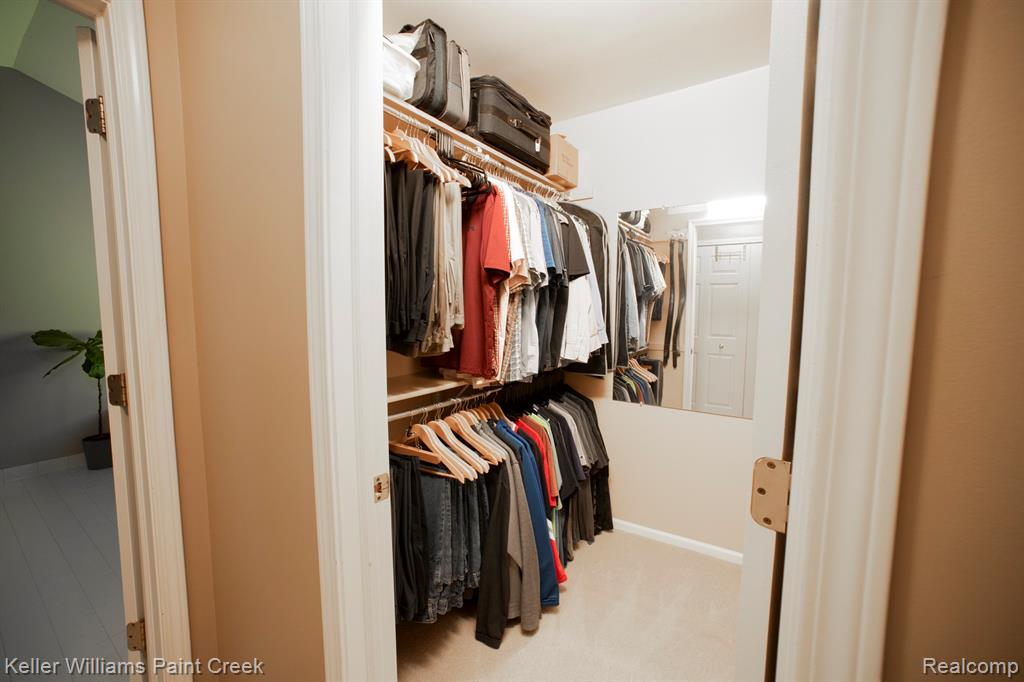 700 Woodfield Way, Rochester Hills, MI 48307 — Photo 18