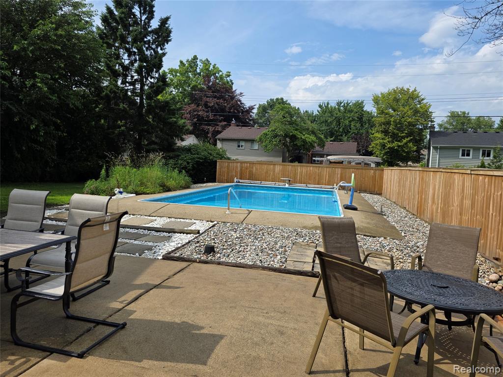 40804 Ivywood Lane, Plymouth, MI 48170 — Photo 28