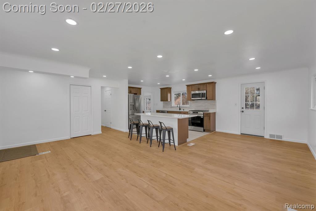 29760 Hoy Street, Livonia, MI, 48154