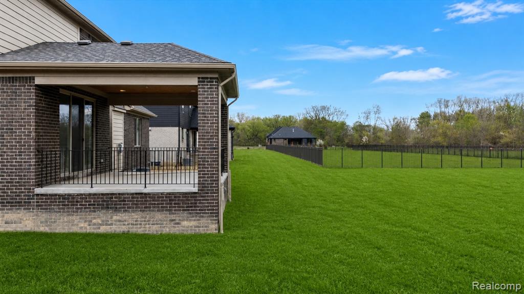 18764 Via Firenze, Macomb, MI 48044 — Photo 54