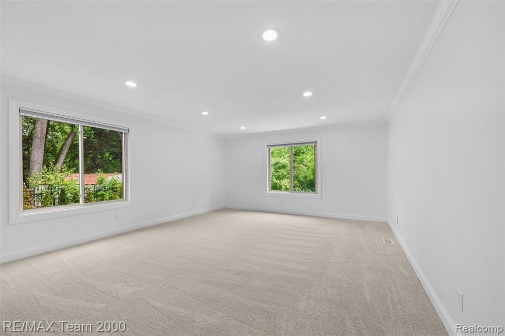 6302 Burger Street, Dearborn Heights, MI 48127 — Photo 23
