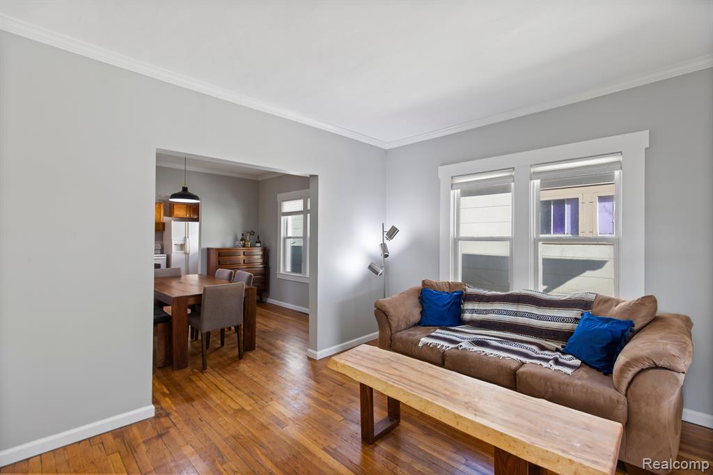 90 S Rose Street, Mount Clemens, MI 48043 — Photo 4