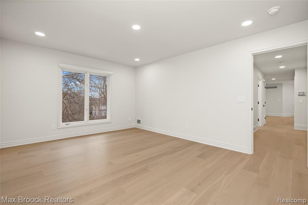 1888 W Tahquamenon Court, Bloomfield Hills, MI 48302 — Photo 53