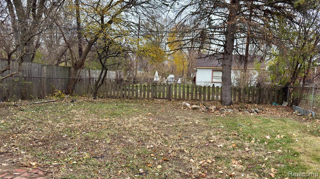 855 John Daly Street, Inkster, MI 48141 — Photo 4