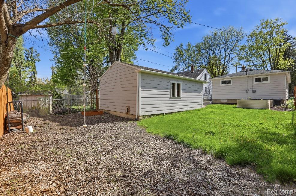 15534 Dixie, Redford, MI 48239 — Photo 28