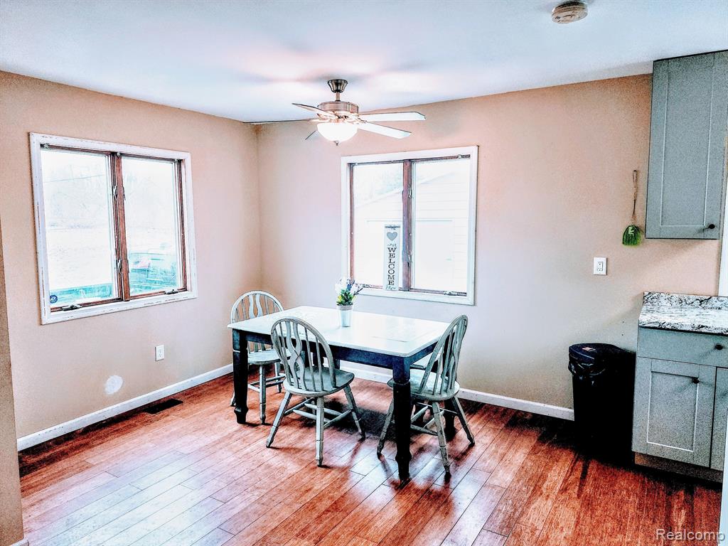 4010 RED ARROW Road, Flint, MI 48507 — Photo 11