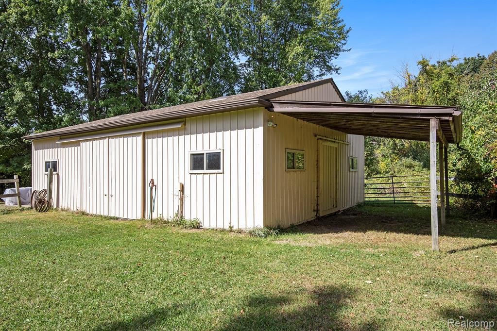 4100 Phillips Road, Metamora, MI 48455 — Photo 31