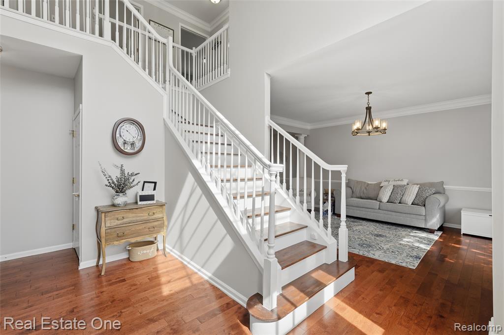 5097 Birkdale Drive, Commerce Twp, MI 48382 — Photo 4