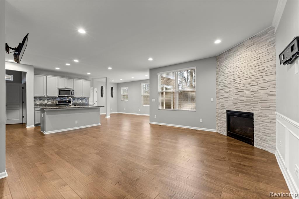 18967 Denali Circle, Northville, MI — Photo 9