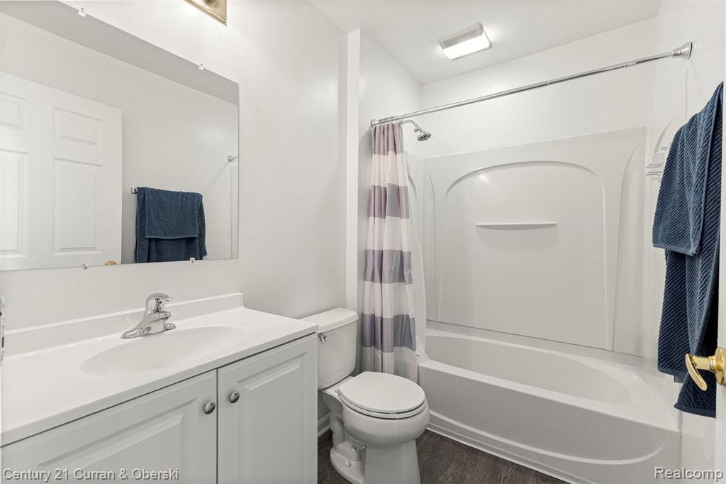 6900 Lakeway Street, Ypsilanti, MI 48197 — Photo 35