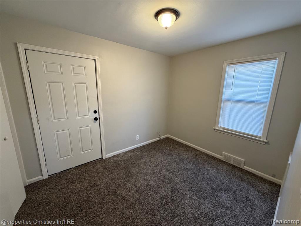 4645 Courville Street, Detroit, MI 48224 — Photo 10