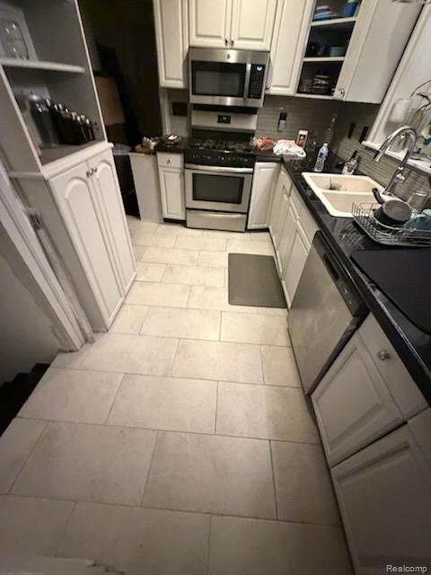 16560 Fenton Street - Photo 3