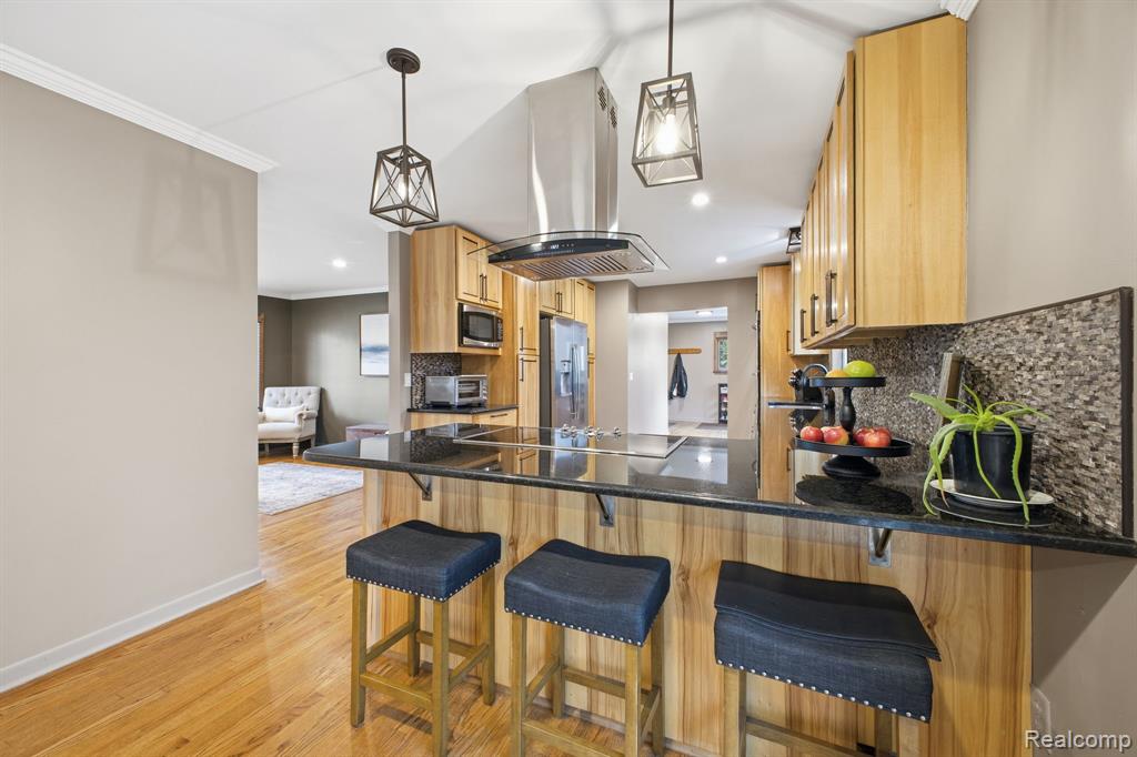 9115 Pine Hill Trail, Fenton, MI 48430 — Photo 14