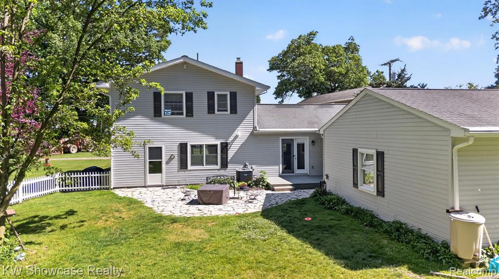612 Sunrise Park, Howell, MI 48843 — Photo 3