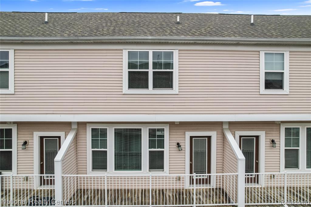 3127 Chambers W, Wixom, MI 48393 — Photo 7