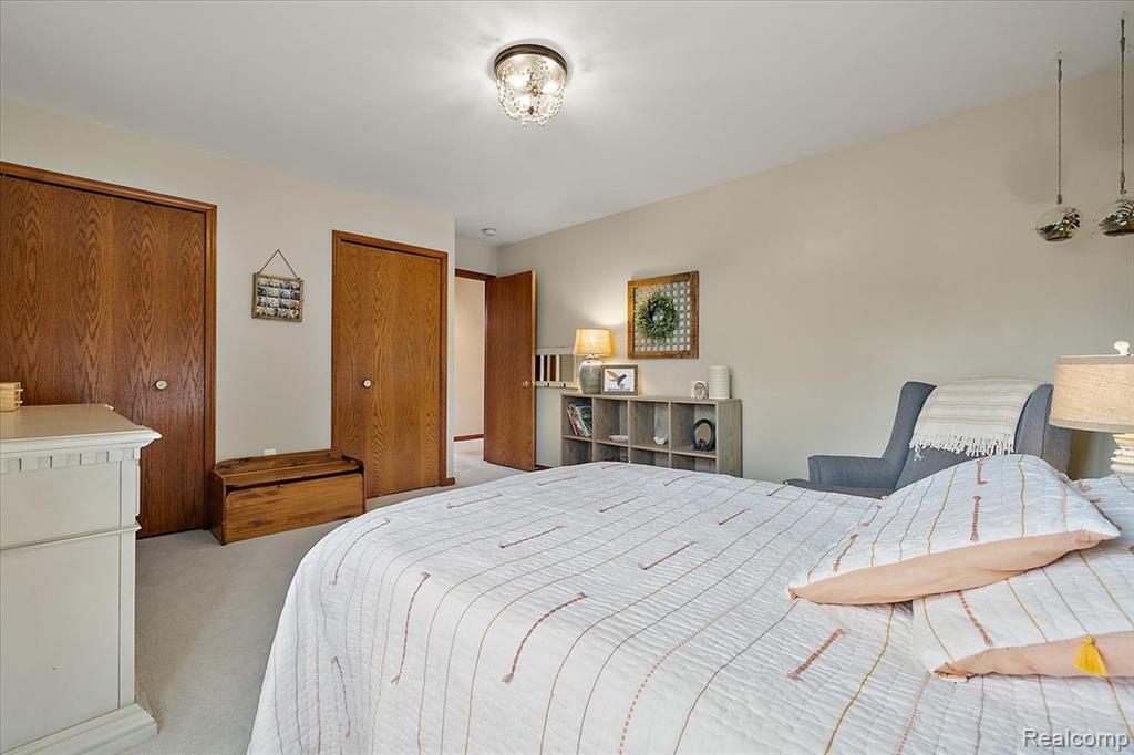 42764 Bloomingdale Drive, Sterling Heights, MI 48314 — Photo 32