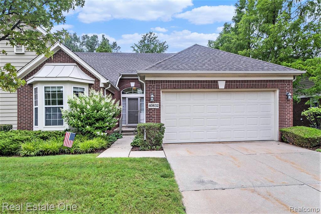 40832 LENOX PARK Drive, Novi, MI 48377 — Photo 28