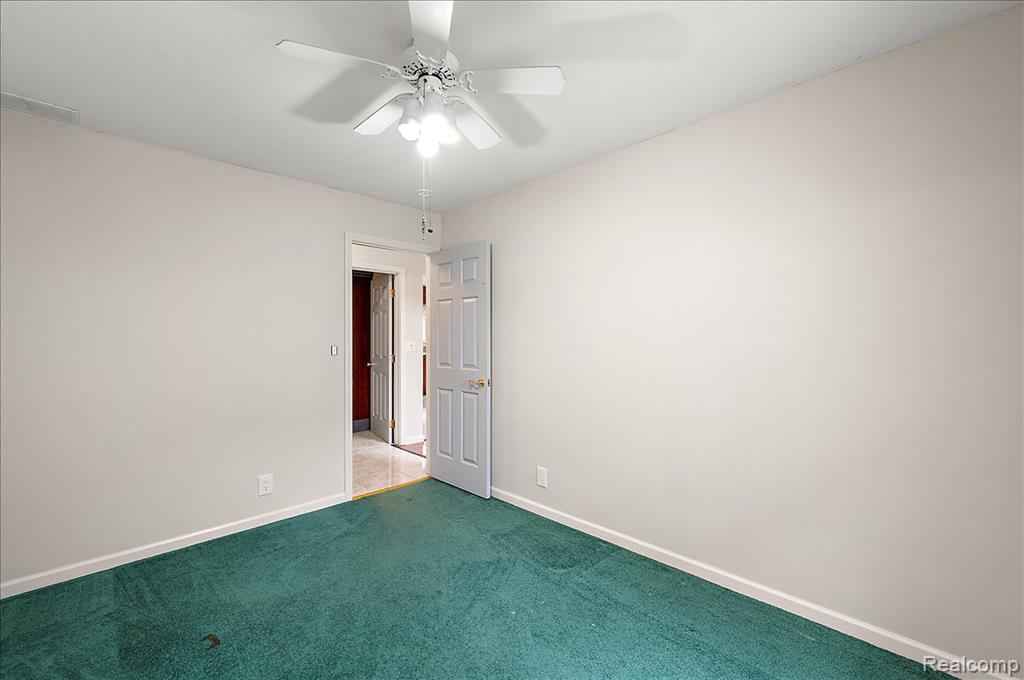 13358 Laplaisance Woods Street, La Salle, MI — Photo 27