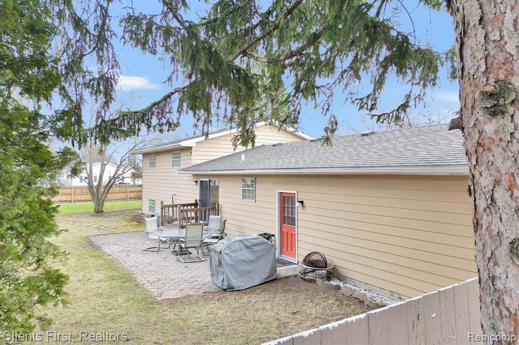 700 TOLL Street, Monroe, MI 48162 — Photo 36