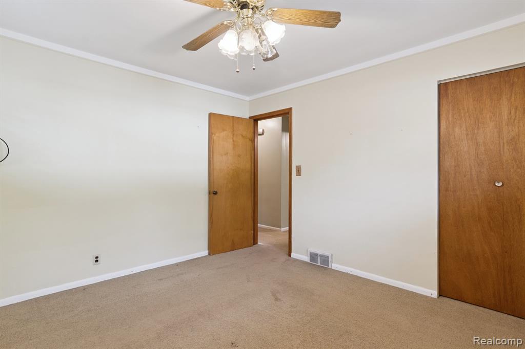 7868 Robinson Avenue, Allen Park, MI 48101 — Photo 16