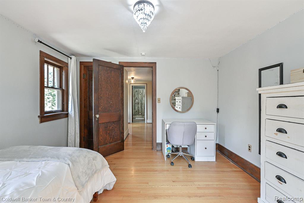 725 E GRAND RIVER Avenue, Fowlerville, MI 48836 — Photo 41