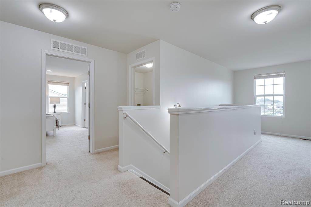 30065 Braeburn Street, New Hudson, MI 48165 — Photo 41