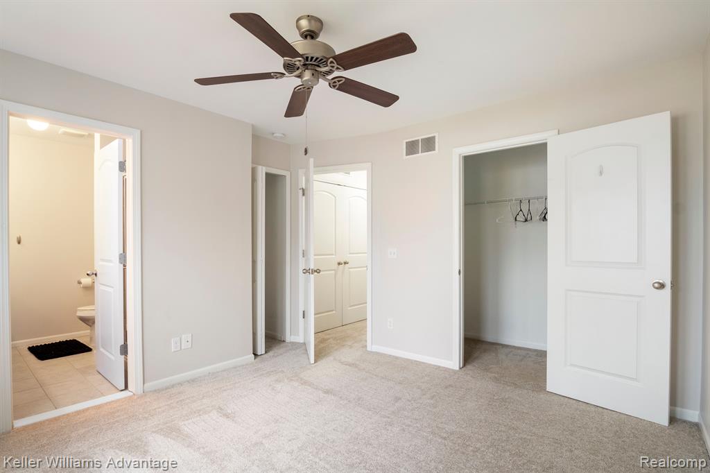 419 WRIGHT Street, Wixom, MI 48393 — Photo 24