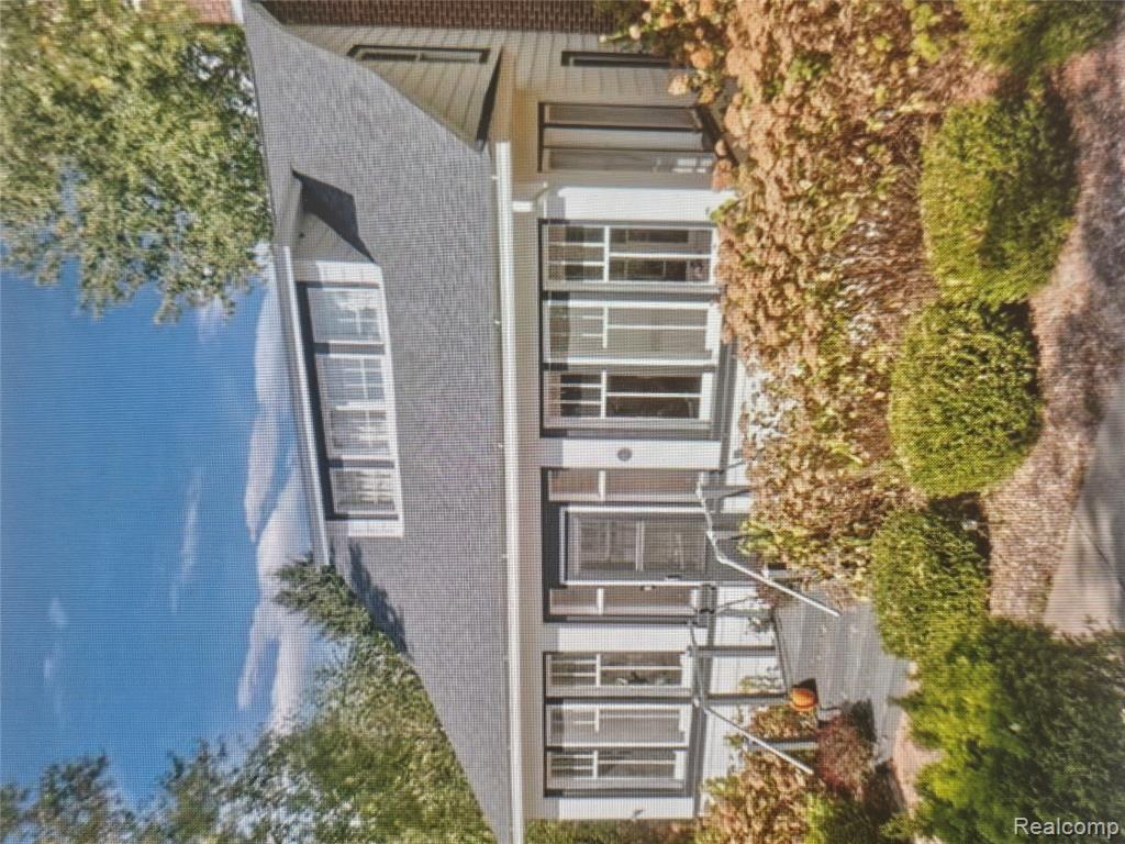 153 1st Street, Metamora, MI 48455